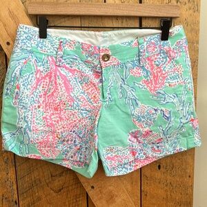 Women’s Lilly Pulitzer, 5 inch Callahan short. Size 4.